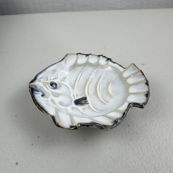 Vintage Grumpy Face Fish 4" Trinket Dish Hand Crafted Stoneware Made In Japan - Picture 2 of 4